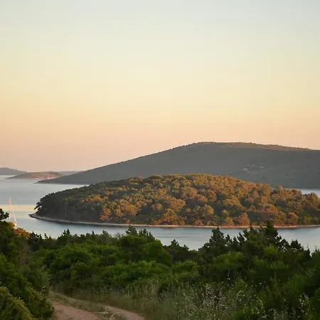 Апартаменты Nella *