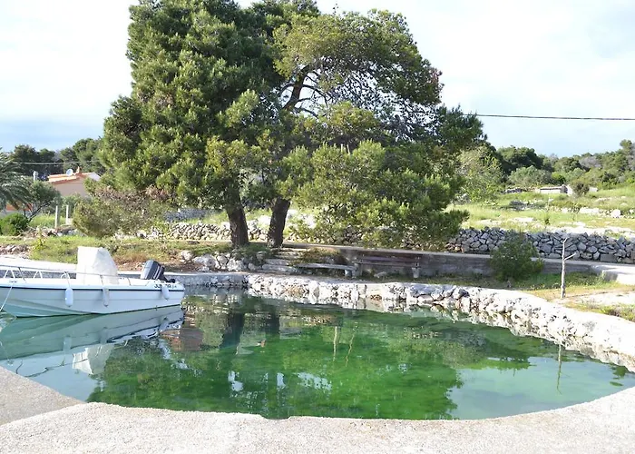 Nella Apartmán Molat